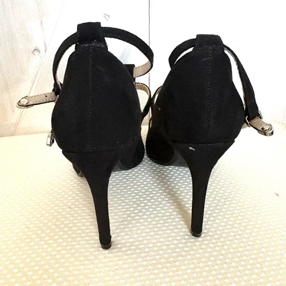 Zara Basic Black Strappy Heels - Picture 4 of 7